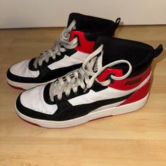 Original Puma Rebound Joy Sneakers