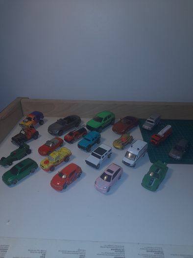 Die Cast Car Lot