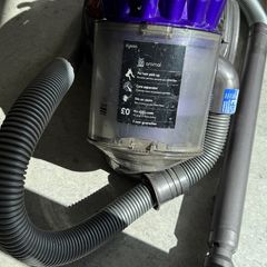 Dyson DC32 animal vacuum cleaner