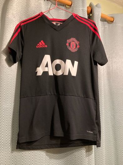 Man Utd Jersey Age 13-14yrs