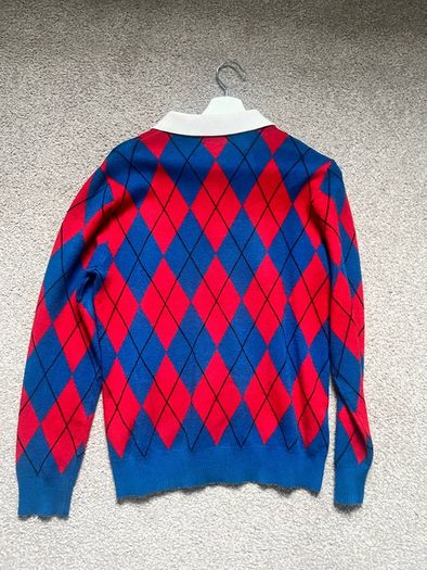 Knitted Polo shirt in blue white and red color