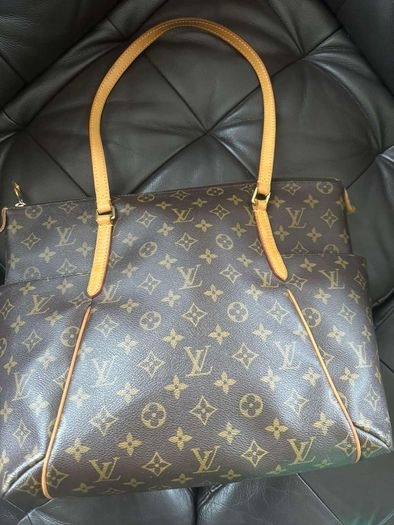 Louis vuitton bag