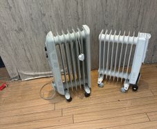 Oil Filled Radiators X 2 Monday-last Day To Collect