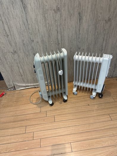 Oil Filled Radiators X 2 Monday-last Day To Collect