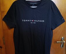 Tommy Hilfiger Tshirt size XL navy colour