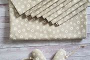 Set of 6,8,10,12.. daisies napkins / matching decorative hearts