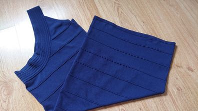 E4 SALE!!  Navy One Shoulder Dress. Size 8
