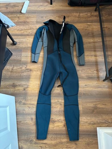 Mountain warehouse adult wetsuit