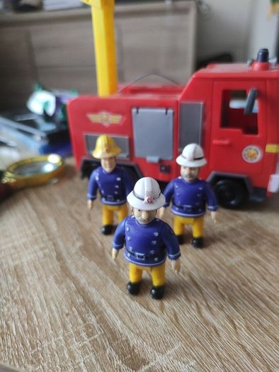 Fireman Sam Jupiter Fire Engine with Fireman Sam Action Figure vintage