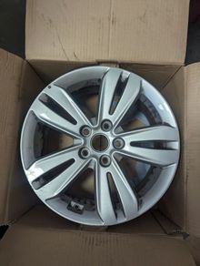 Kia Sorrento alloys