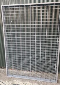 Mesh panels