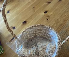 Basket with handle Ideal for Easter