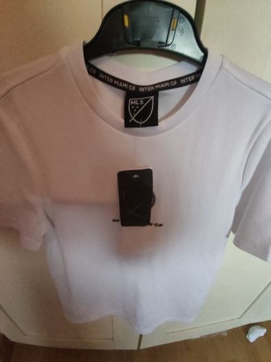 boys t shirt
