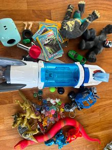 toys