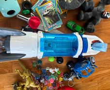 toys