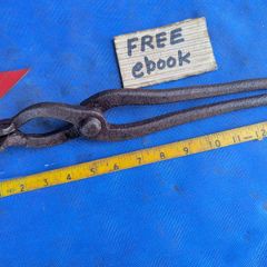 Blacksmiths Broad Flat Tongs