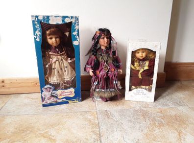 porcelain dolls