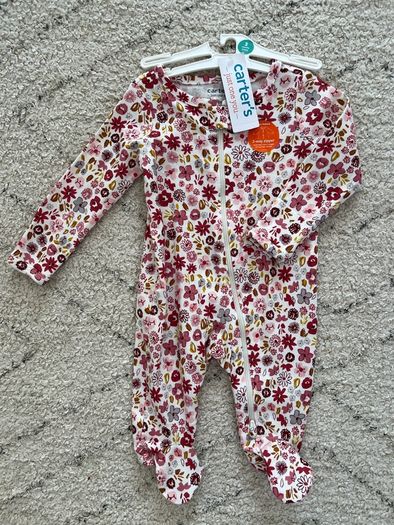Carter's brand new baby body suit 3 months