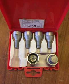 Wheel Lock Bolt Kit (Alfa Romeo 147/GT)