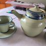 Teapot and two cups Jackson Pottery Image 2