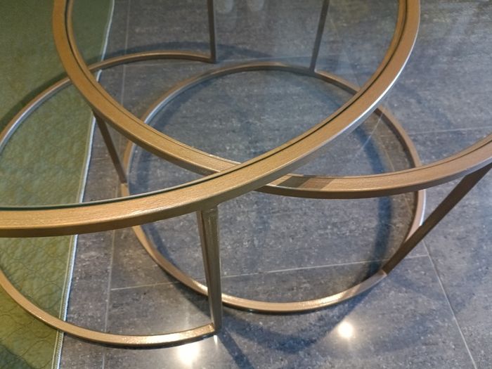 Coffee table nest of 2