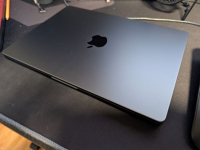 Apple Macbook Pro 14" M4