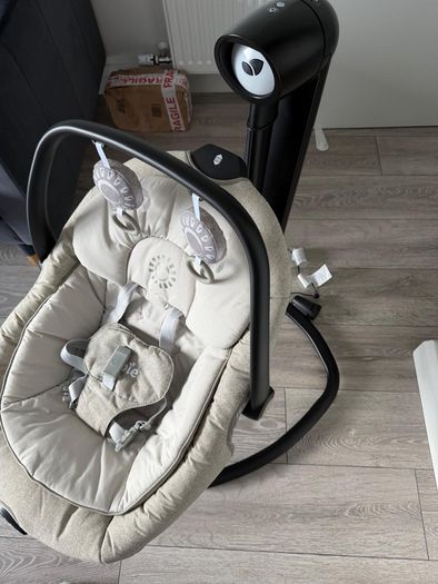 Like New Joie Serina 2in1 Baby Swing & Rocker
