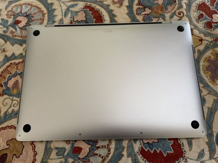 Apple Macbook Pro 15 2020, 16gb Ram, 500gb Ssd