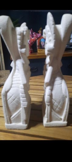 sandstone bookends/statues