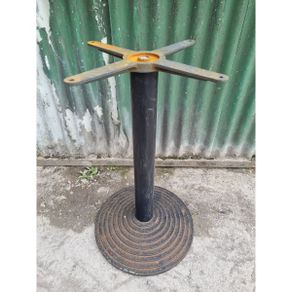 Table Base  Cast Iron  Style 6  KAS178