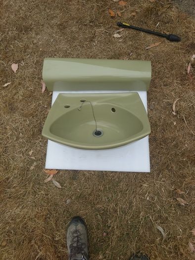 Bathroom Vintage Avocado Green