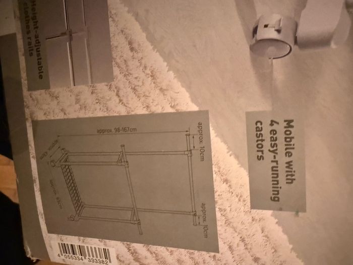 Clothes rail