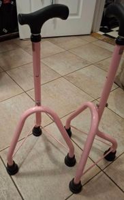 Children's tripod crutches