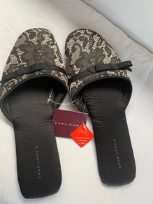 Brand New Womens Zara Lace and Satin Slippers
