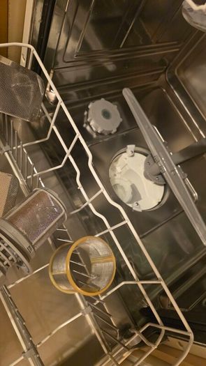 Hotpoint Aquarius Dishwasher DWF 30