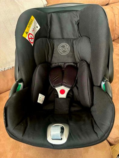 Cybex Cloud Z2 i-size seat newborn baby excellent cond.