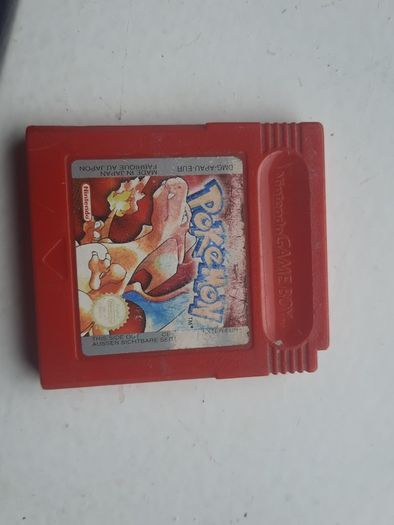 Nintendo  Gameboy Red Pokemon game SWAP
