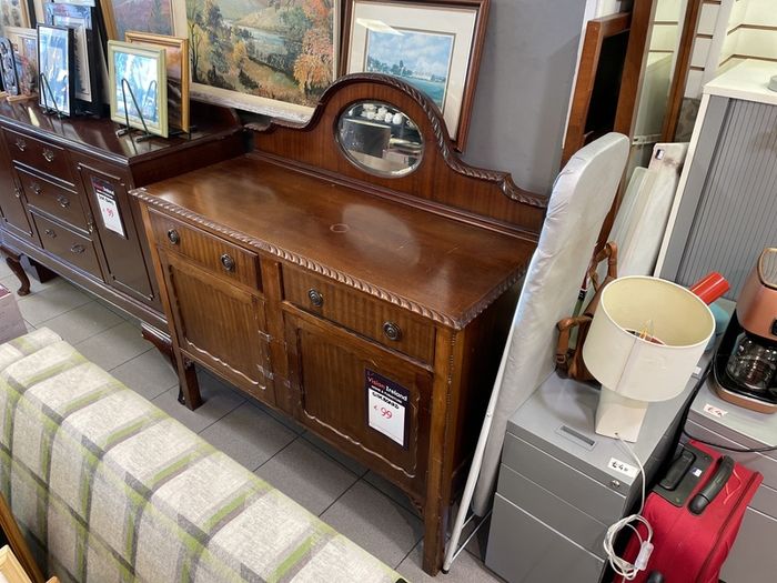 sideboard