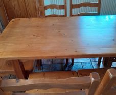 Kitchen table & six chairs