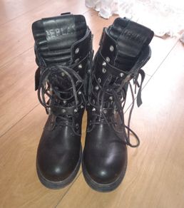Replay boots