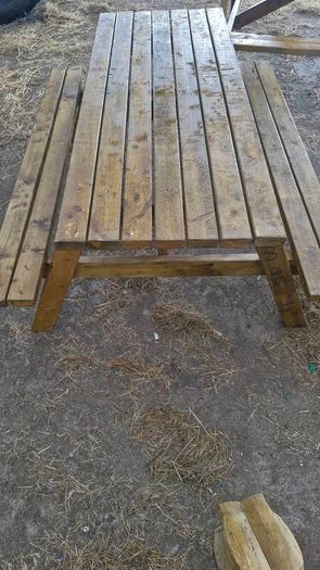 Pinic Benches
