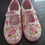 Girls Lelli Kelly shoes size 12.5 Image 4
