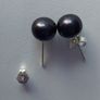 Cultured Tahitian Black Pearl Necklace & earrings Image 6