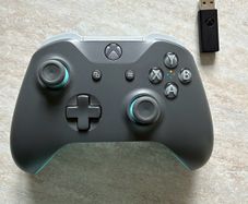 Xbox One Wireless Controller with usb adapter