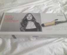 hair styler to create soft waves