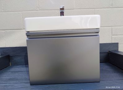 Laufen sink and cabinet with tap