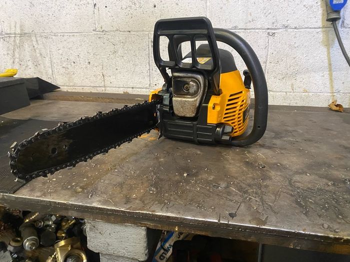 McCulloch Mac 838 Chainsaw