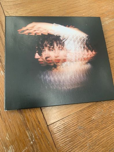 Ultraista - Sister