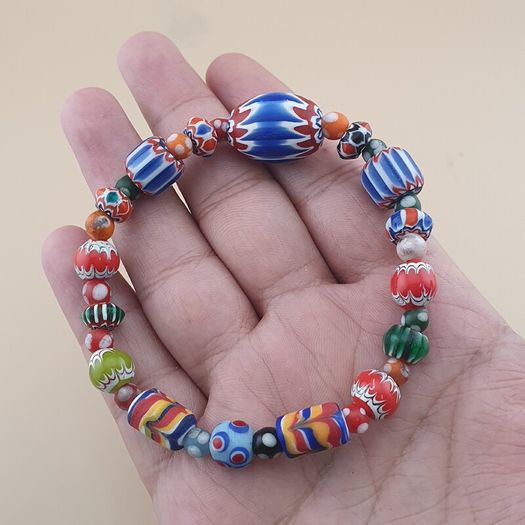 Vintage Venetian Style Chevorn & Mix Glass Trade Glass Beads Bracelet