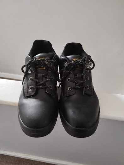 safety boot dunlop size 10